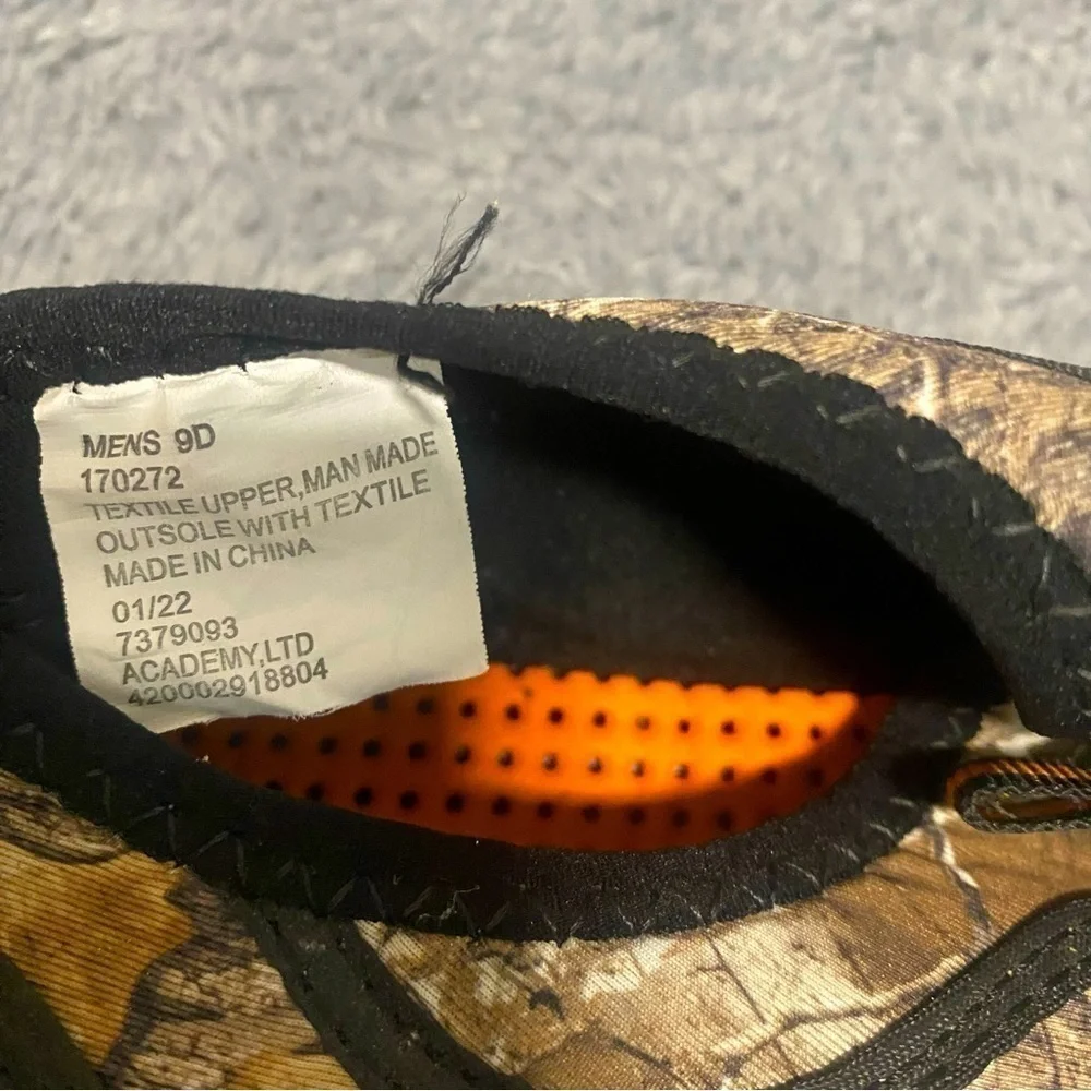 RealTree Men’s Size 9D Camo Water Shoes Slip On Mesh Sneaker Aqua Socks